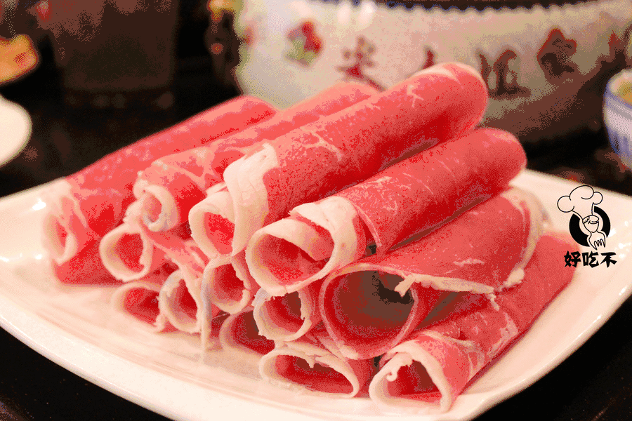 大西北“涮羊肉之王”空降紐約！銅火鍋全羊宴、釀皮肉夾饃，忒給勁！