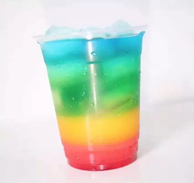 治癒你的少女心！夏日最美“彩虹飲料”，不要錯過哦~