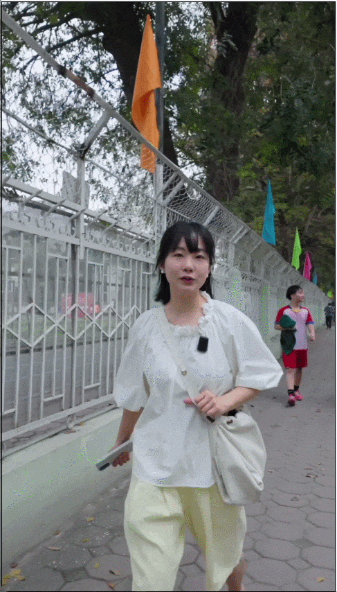 緊張到喊媽媽！越南考生參加中文考試，像極了考四六級的我們……