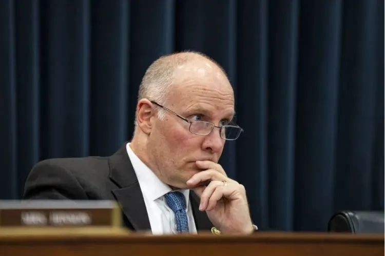 無理！美議員要求交出中國理工留學生資訊，外交部回應：不得對中國留學生採取歧視性、限制性措施！