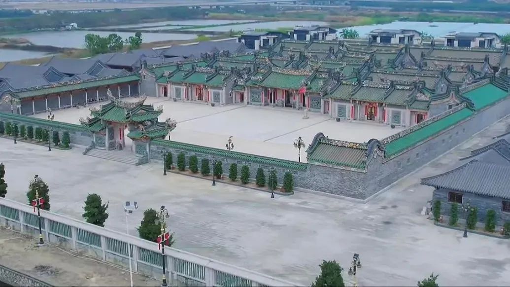 耗資10億？“潮汕豪宅”面臨強制拆除！