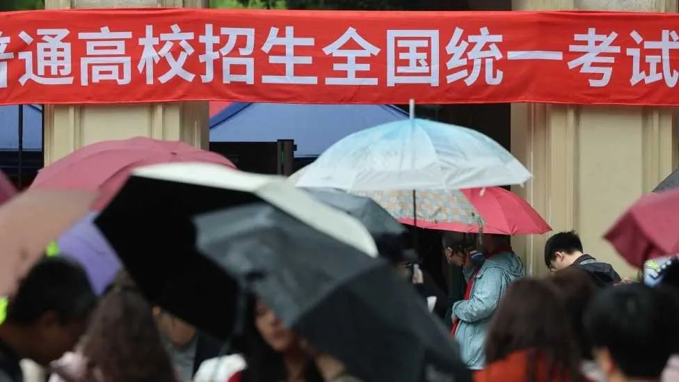 深圳高教翻身仗，打出一張王牌！