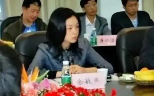 無錫美女部長，做了誰的情婦？