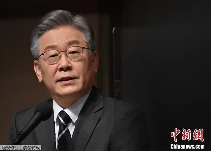 李在明辭職