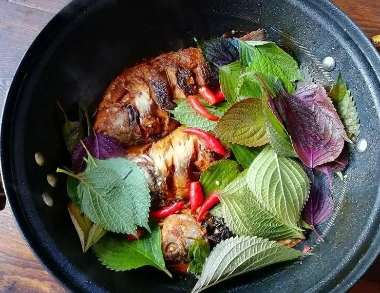 王躍文|紫筍紅姜煮鯽魚