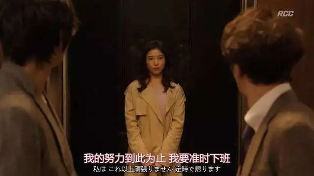 靠＂刷抖音＂就能賺錢？！全職媽媽一年賺下100萬：會抓住風口的人，真賺大了