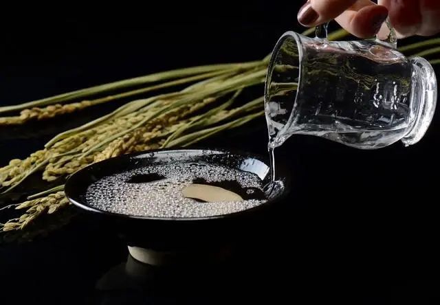 為什麼說沒有三茅合一，就沒有現在的茅臺酒？喝了這一杯，才叫喝過真正的醬香酒