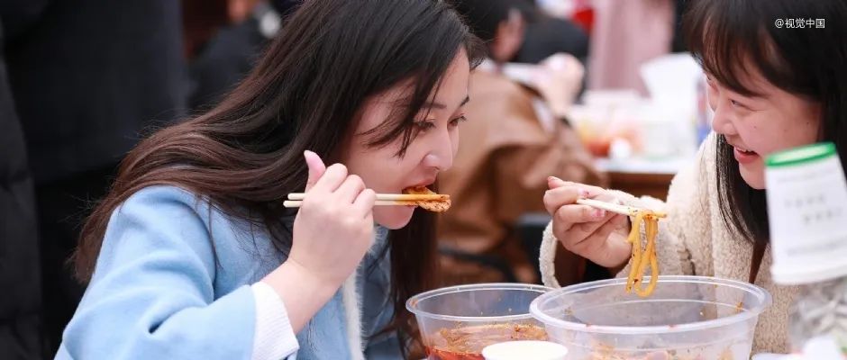 一碗麻辣燙，西北小城火了