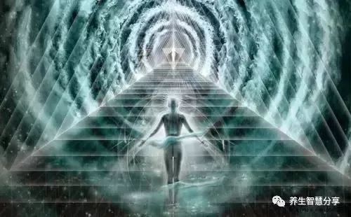 殘廢青年苟且一世，轉世重生暴走，權貴，美色統統到碗裡來