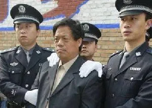 李廳長四次想死，死不了，不想死時死了