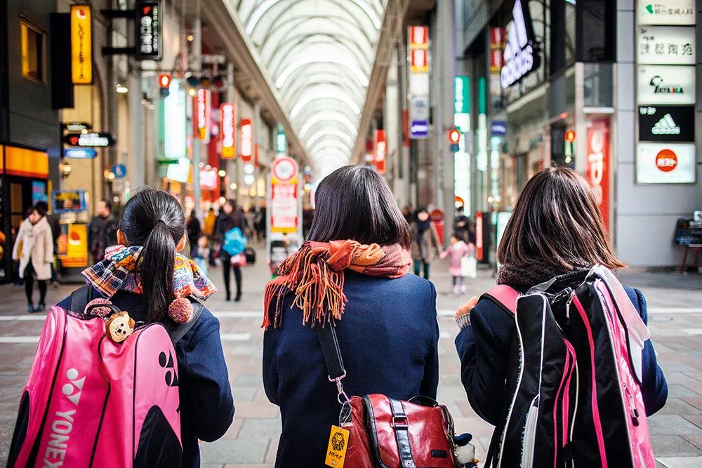 日本“家裡蹲”和中國“社恐”，是東亞小孩的共有體驗嗎？