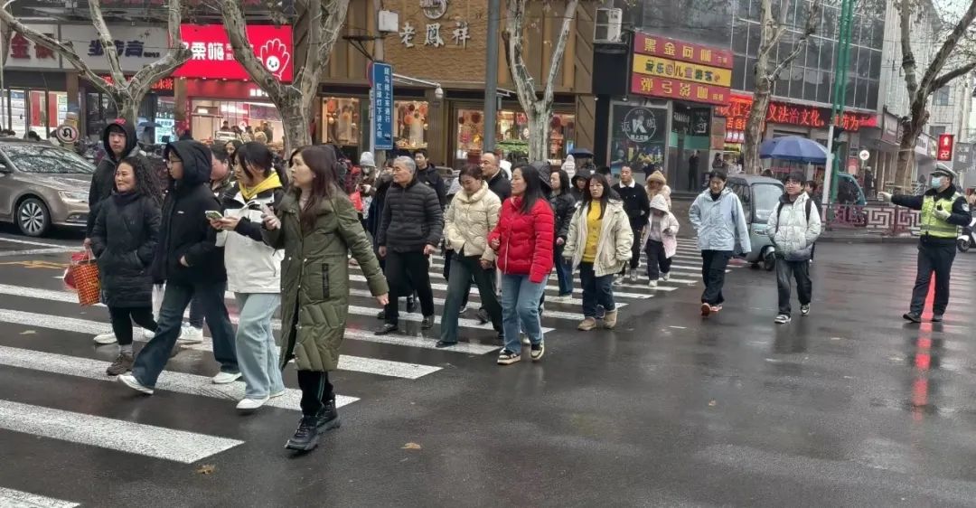 大城市幹黃的生意，18線小城風生水起！
