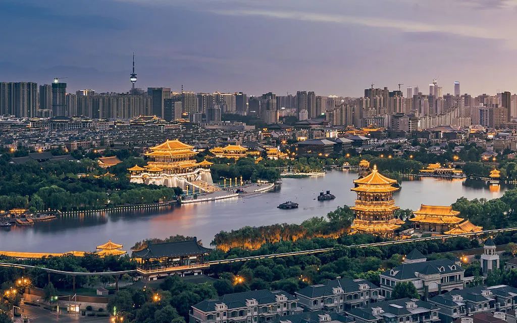 【閱讀十分鐘，百分百成功】——透過大模型實現對客服回答的質量評估