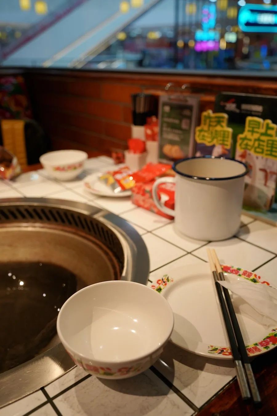 在上海，吃、還是不吃東北鐵鍋燉大鵝？這是一個問題