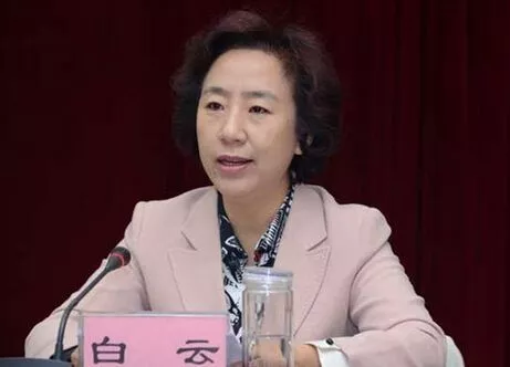 護士白雲是如何爬到副省級的？