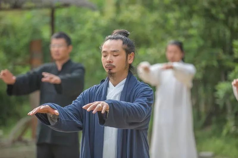 道家秘法，能讓人體自然的攝取能量，以達強身祛病的目的！