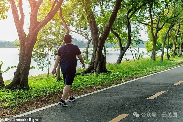 “我徹底廢了！”英國小哥每天瘋狂暴走27公里，堅持一週後身體變化驚呆所有人…