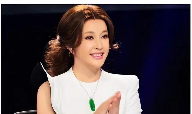 劉曉慶再陷偷稅風波？