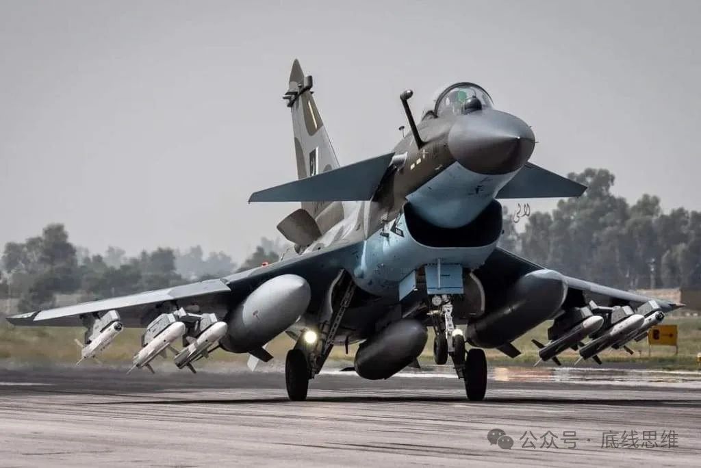 教出世界一流空軍的人民空軍，該是幾流？