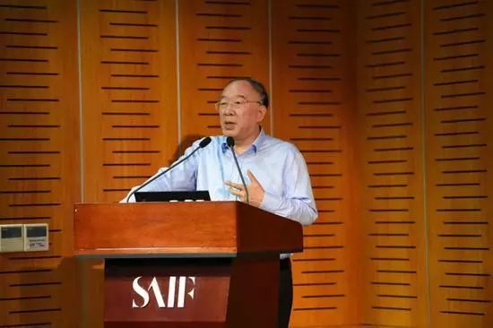 黃奇帆：中國如果實施“零關稅、零壁壘、零補貼”，等於第二次“入世”