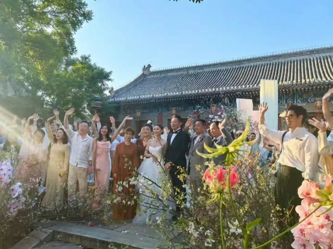 汪小菲婚宴現場曝光，和馬筱梅相攜敬酒！張蘭送祝福疑似內涵S家