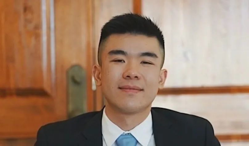 加密貨幣老闆直播自殺，卻被發現躲在父母家…假死鬧劇，全是利益