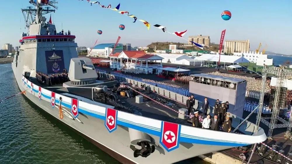 朝鮮新驅逐艦下水時發生嚴重事故！有可能直接報廢