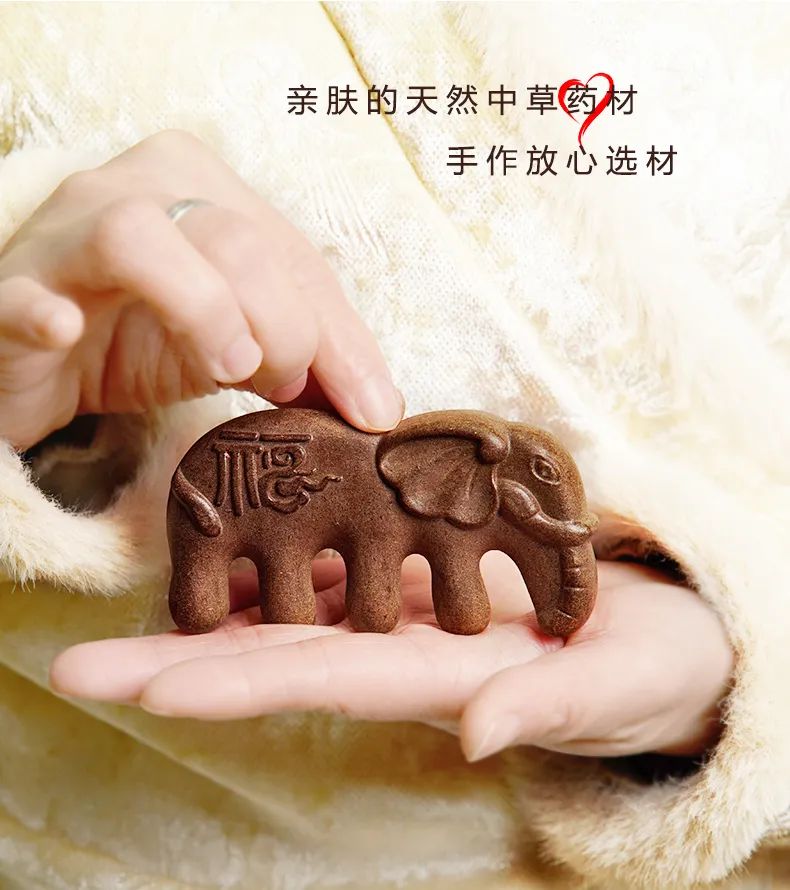 用中草藥做成的香氣梳子，端午養生好禮！沒事梳一梳，幫助養護頭皮、頭髮