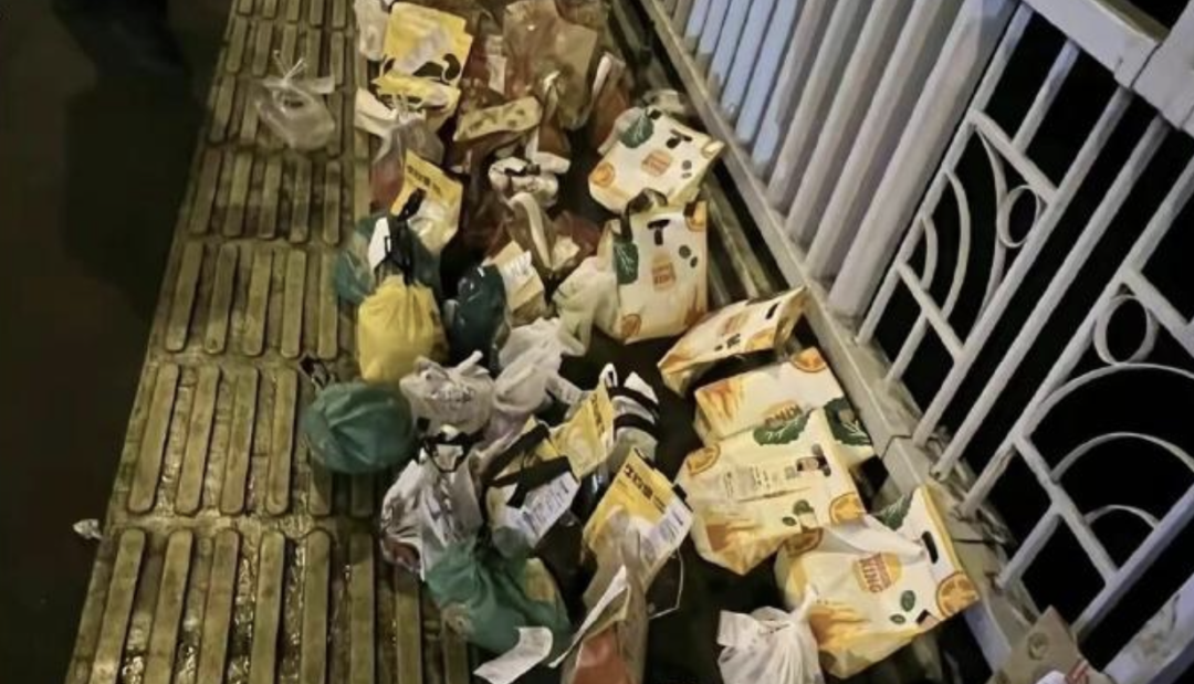 記住：騙我感情可以，騙錢一分沒有