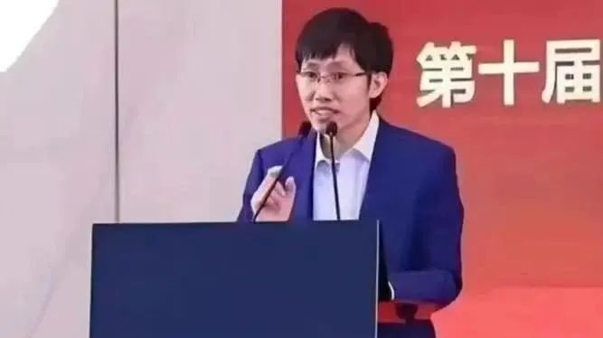 我所見過的梁文鋒