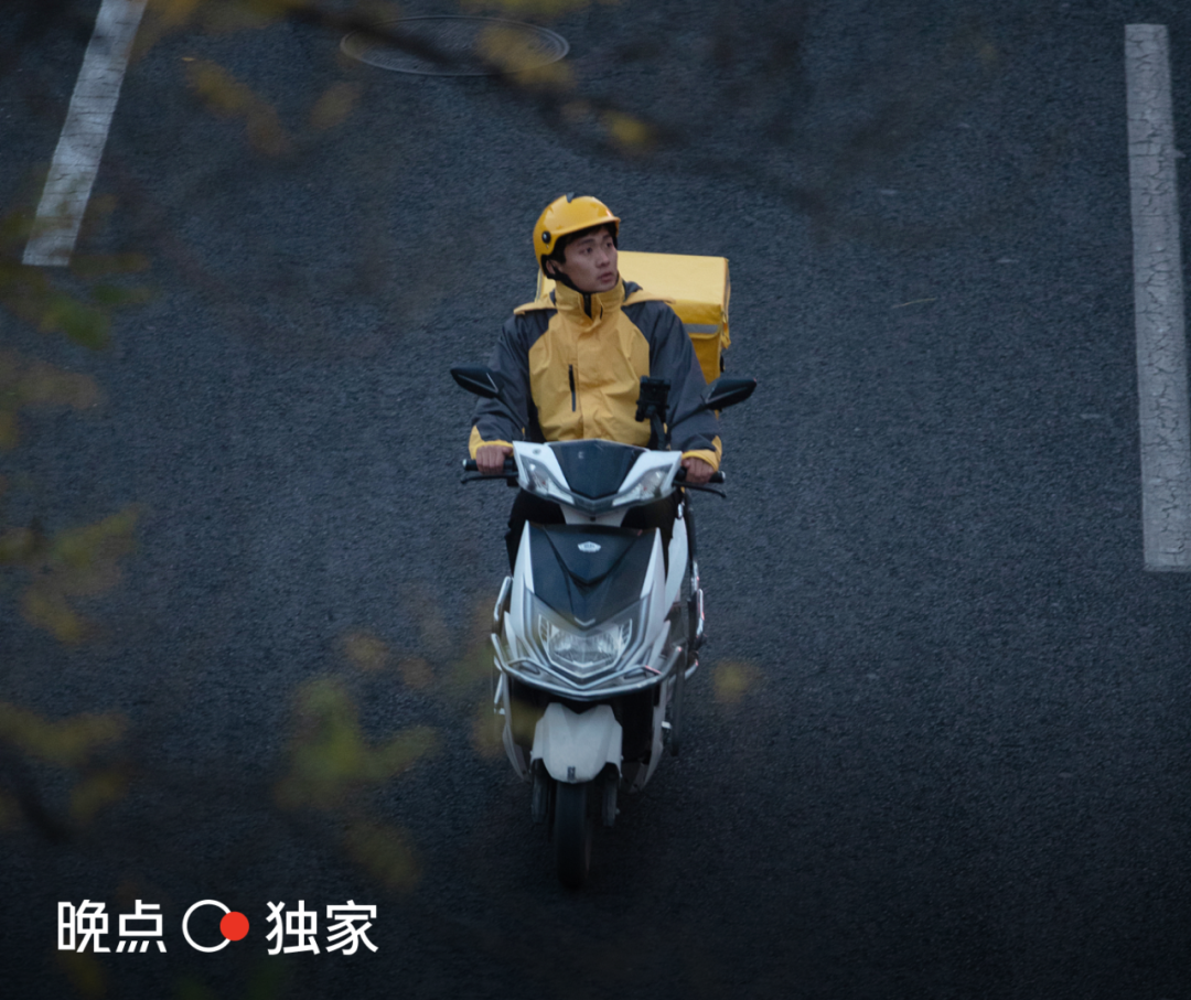 晚點獨家｜美團衝擊增長天花板，用拼多多的辦法做外賣