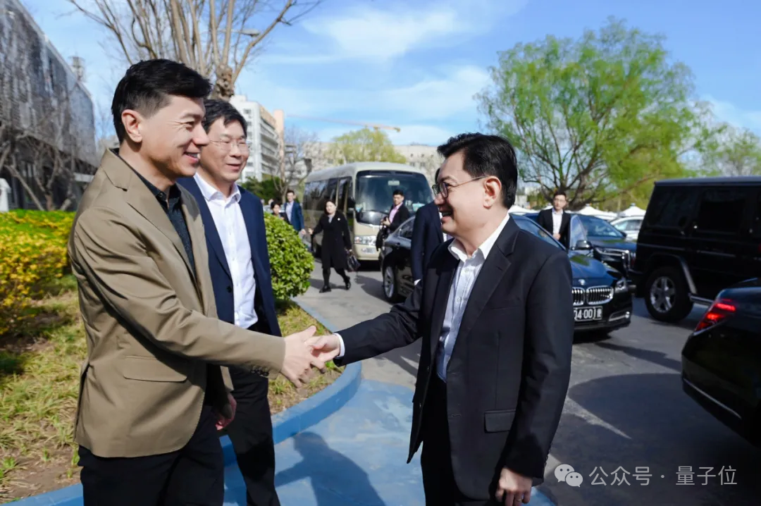 中國頂流無人駕駛提速出海：安全久經考驗，外國bigname實名好評