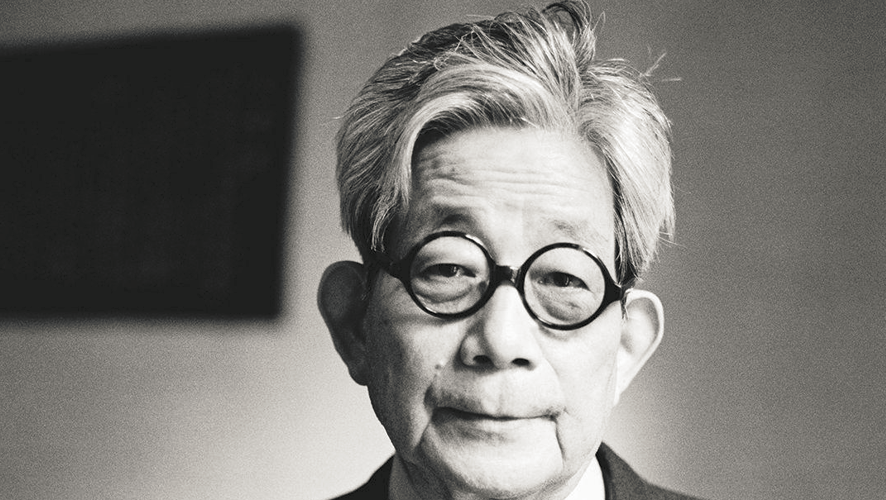 黑暗中的光——諾貝爾文學獎得主大江健三郎的人生