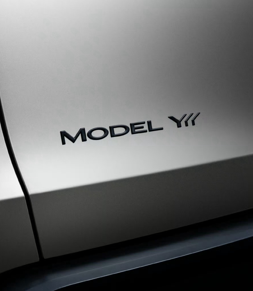 特斯拉ModelYL，用6個座位殺入中國「家庭戰爭」