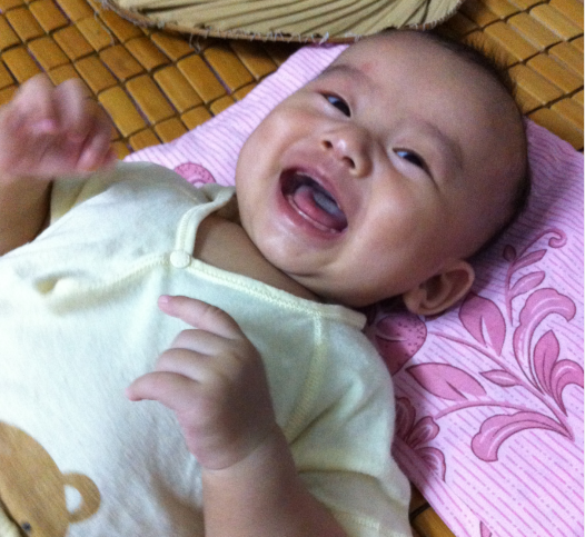 爸爸陪伴女兒5年抗癌之路，期待新藥奇蹟