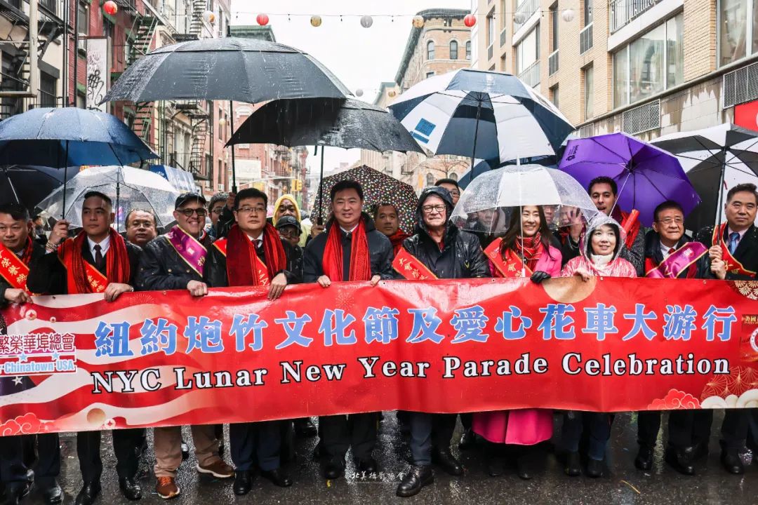 YearoftheSnake丨2025紐約新春花車大遊行