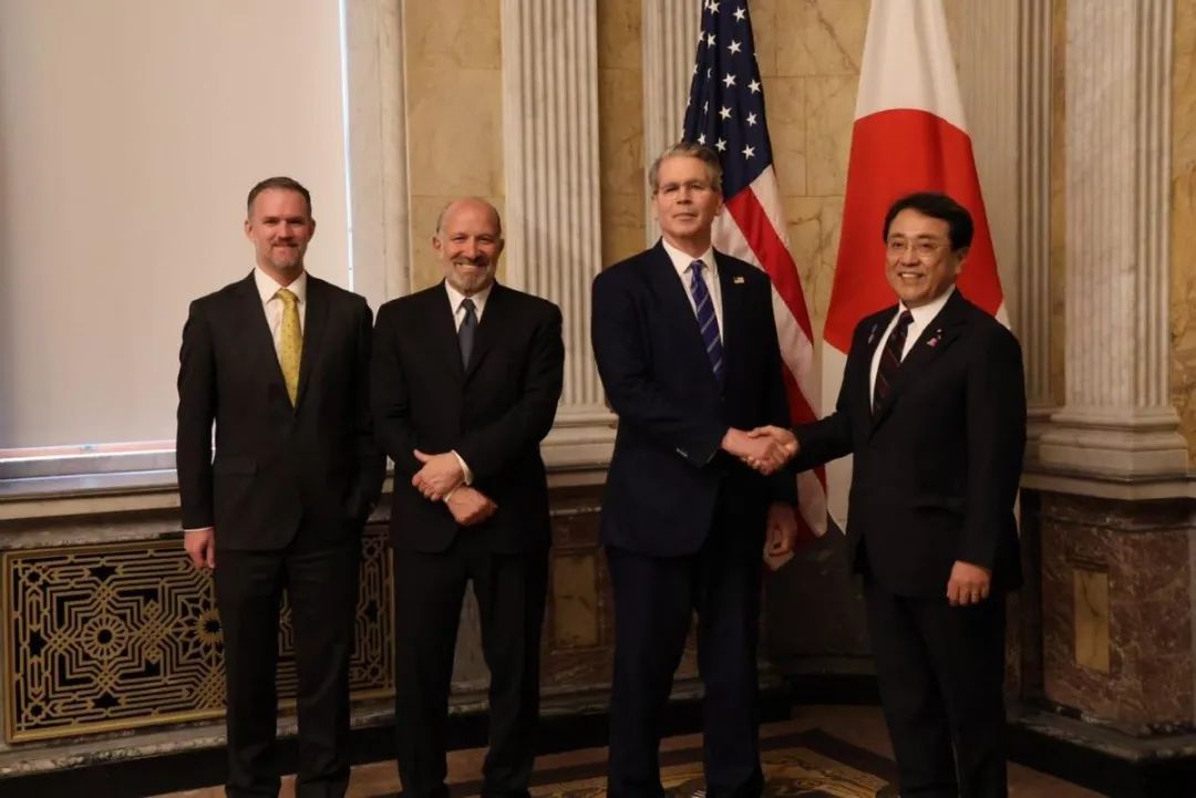 美日果然談崩了！日本怒喊：1.1萬億美債隨時變炸彈，白宮急得直跳腳