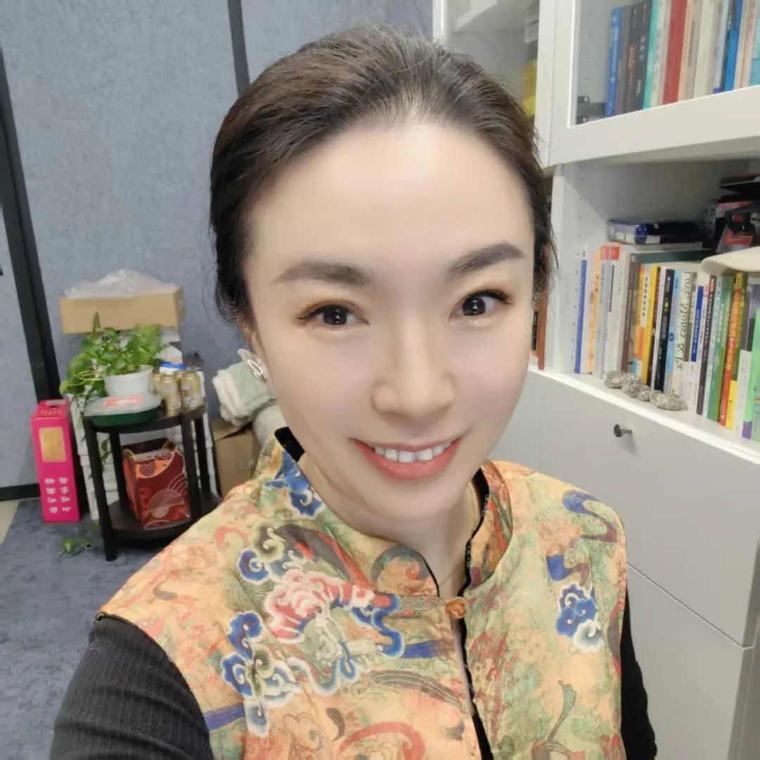 戚薇胡靜撕碎“犧牲式母愛”：當媽越“自私”，娃越有出息