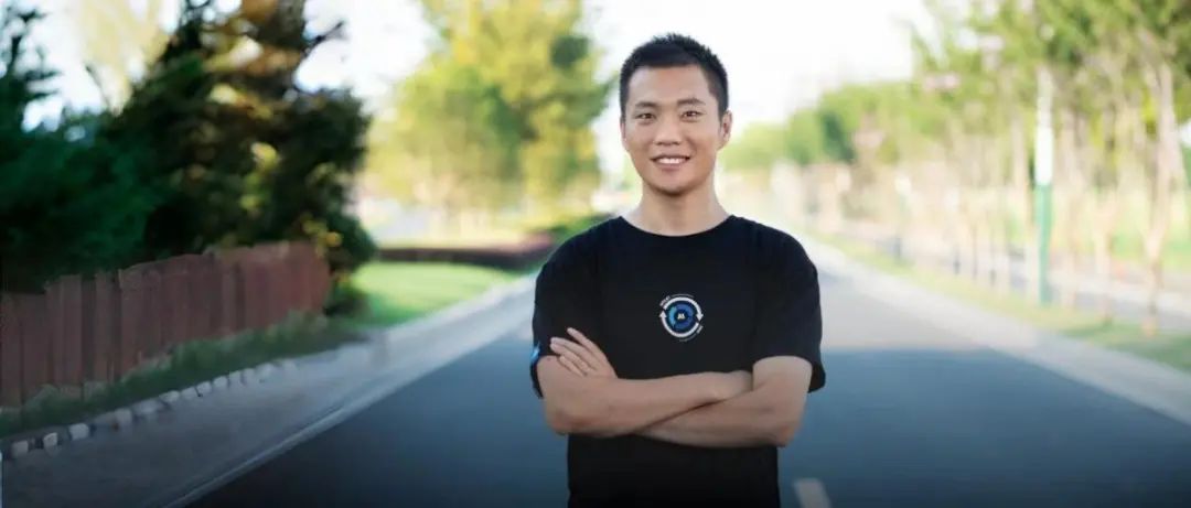 對話Momenta曹旭東：超越智駕的摩爾定律｜ZCircle