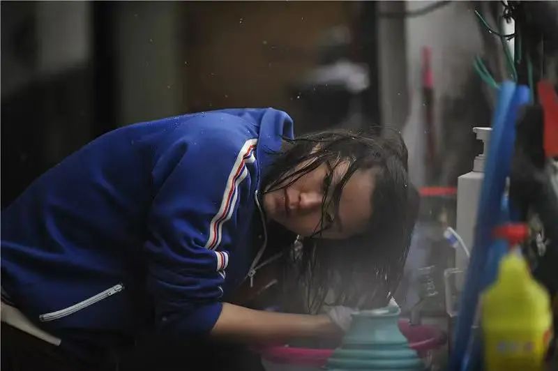 上海可以開原研藥了，但發聲者已凍斃於風雪