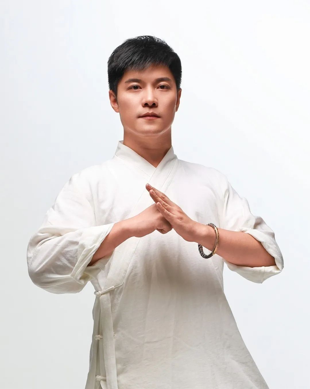 中醫鬼才：以為是休息，實際最耗氣血的5個行為！希望你一個也沒佔！