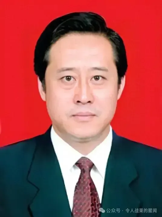 拆遷戶殺死了政協主席
