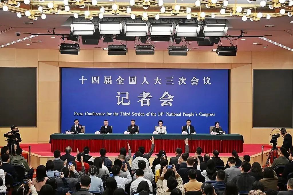 大利好！2000年以前建成的老舊小區，全部納入城市更新改造範圍