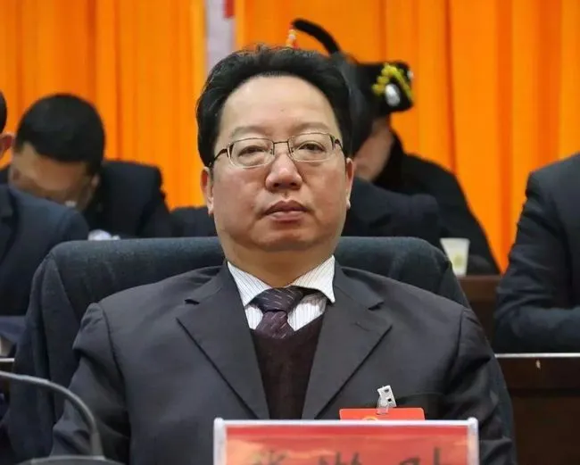 縣委書記的賣官清單，觸目驚心！
