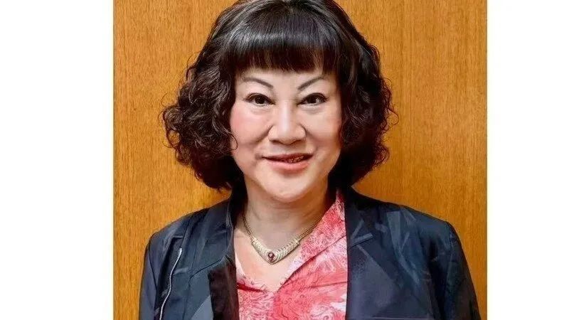 華裔女商人拿下TheBay首店鑰匙！23家房東抗議+潑冷水：她缺“基本經驗”！