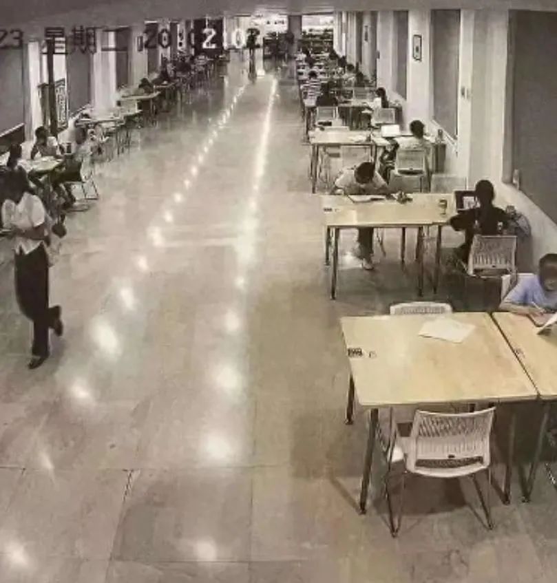 武大圖書館所謂“性騷擾”事件對我們社會的傷害到底有多大？