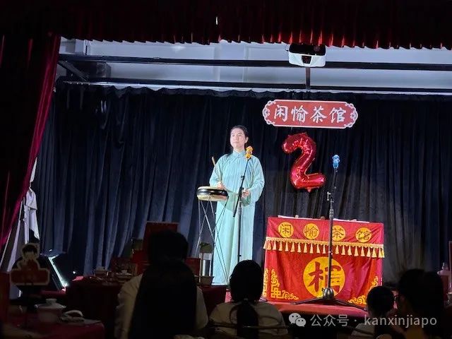 在西京都欣賞“閒愉茶館”，感受相聲的魅力