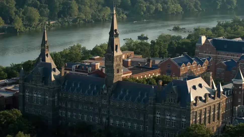 喬治城錄取32名中國學生！明年加入CommonApp，申請難度飆升