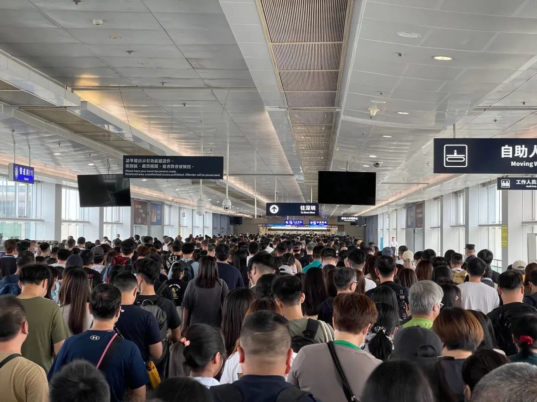 香港高鐵放大招！去京滬的高鐵票不用買直接送！全港瘋搶！