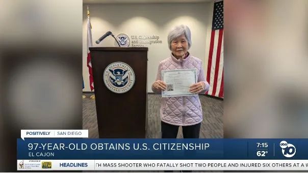 聖地亞哥97歲華人老太太圓夢入籍成為美國公民